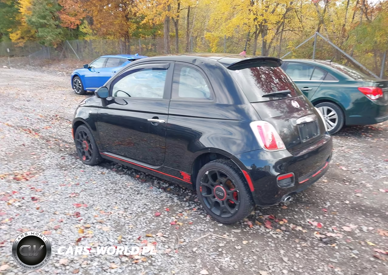 2013 Fiat 500 Sport VIN:3C3CFFBRXDT628381 - 3