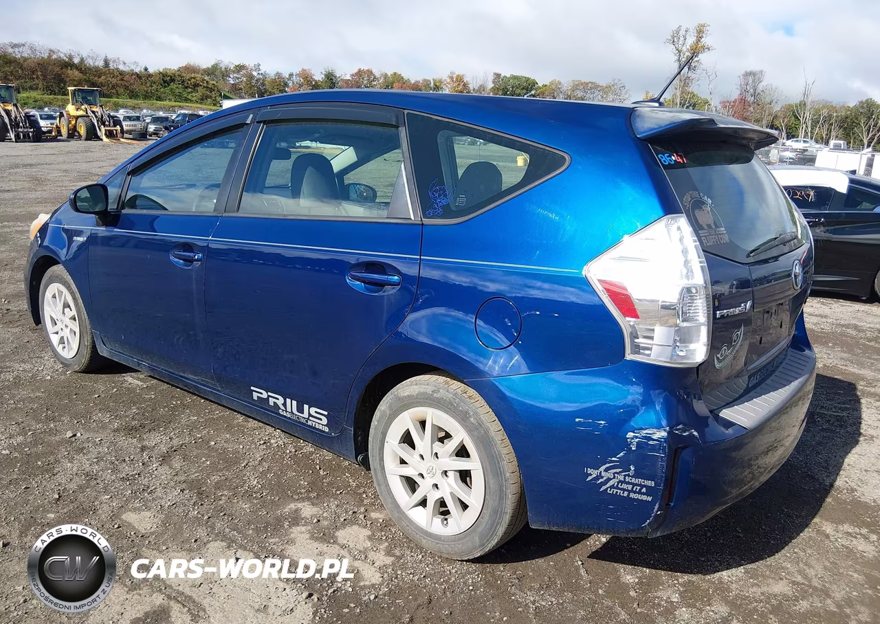 2012 Toyota Prius V Three VIN:JTDZN3EU2C3063013 - 3