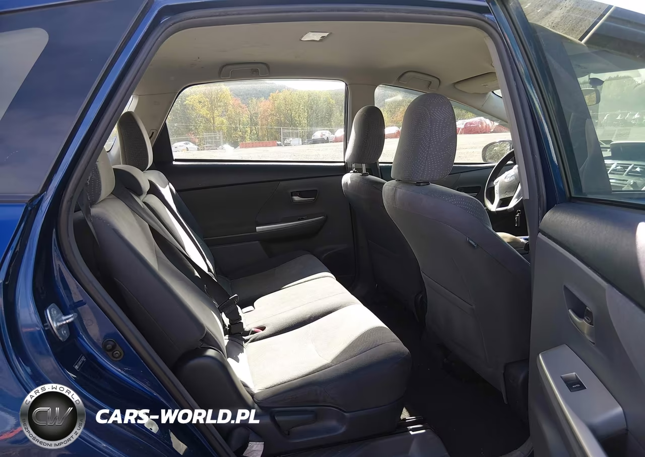 2012 Toyota Prius V Three VIN:JTDZN3EU2C3063013 - 8