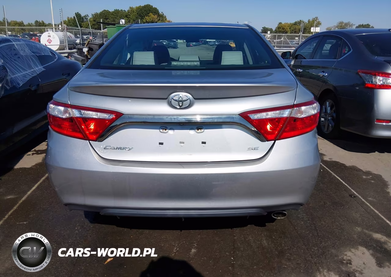 2016 Toyota Camry Se VIN:4T1BF1FK5GU246885 - 16