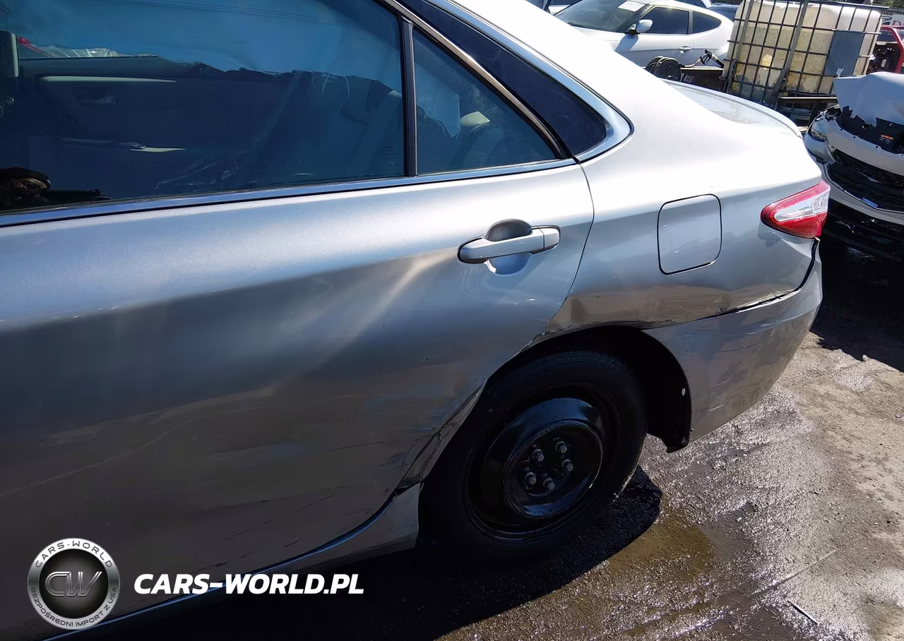 2016 Toyota Camry Se VIN:4T1BF1FK5GU246885 - 6