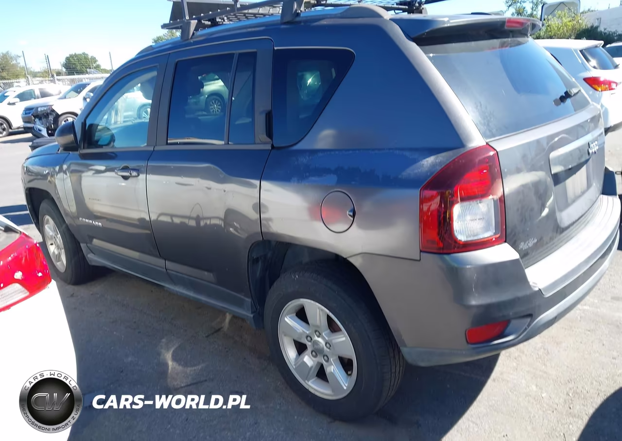 2014 Jeep Compass Sport VIN:1C4NJCBA1ED844624 - 3