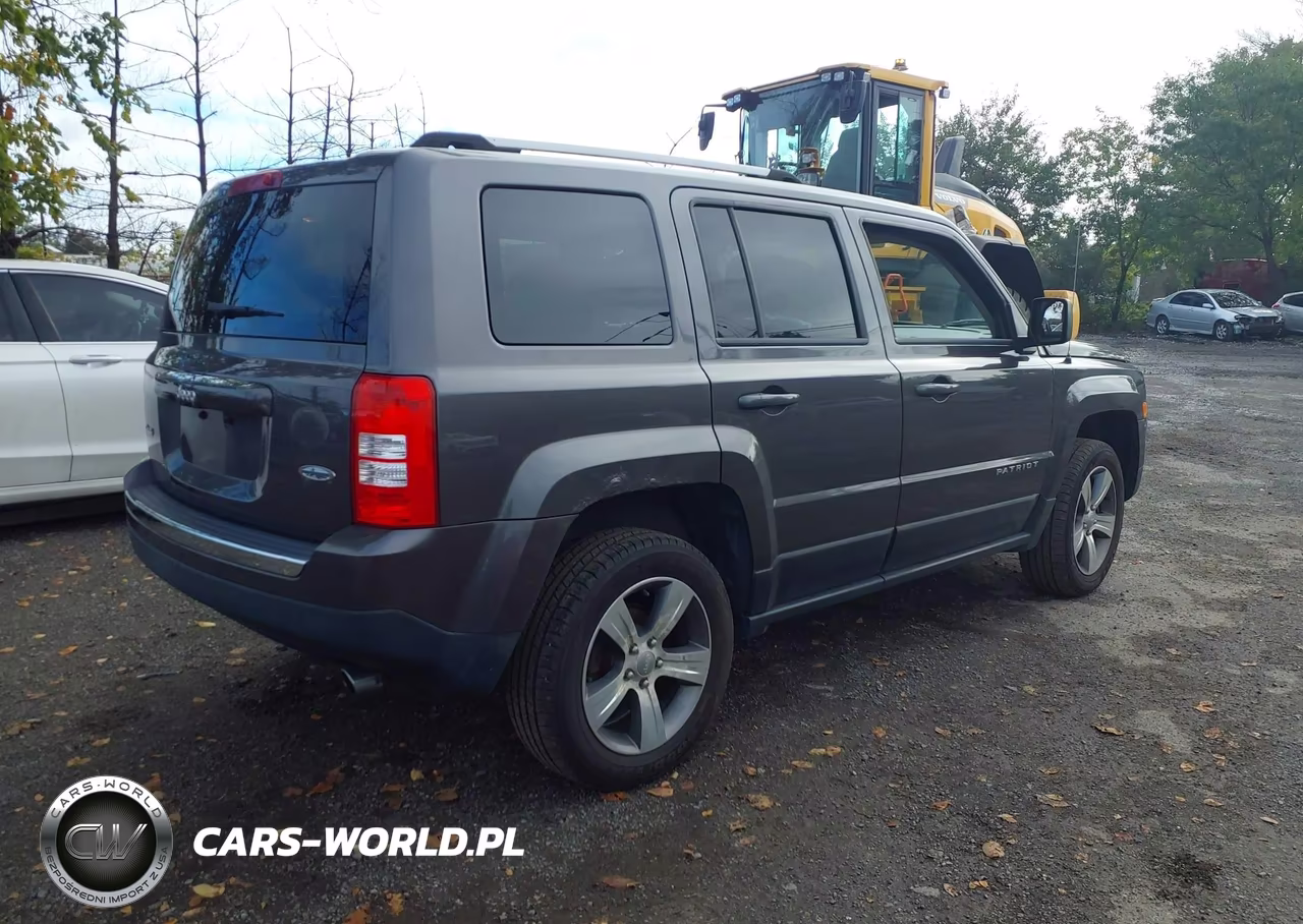 2016 Jeep Patriot High Altitude Edition VIN:1C4NJRFB2GD695262 - 4