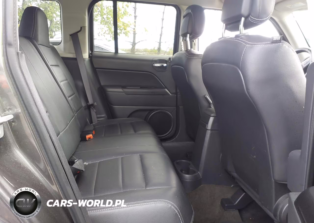 2016 Jeep Patriot High Altitude Edition VIN:1C4NJRFB2GD695262 - 8