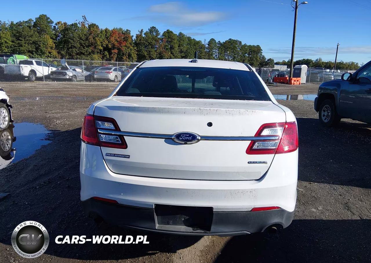 2015 Ford Police Interceptor VIN:1FAHP2L86FG149367 - 16