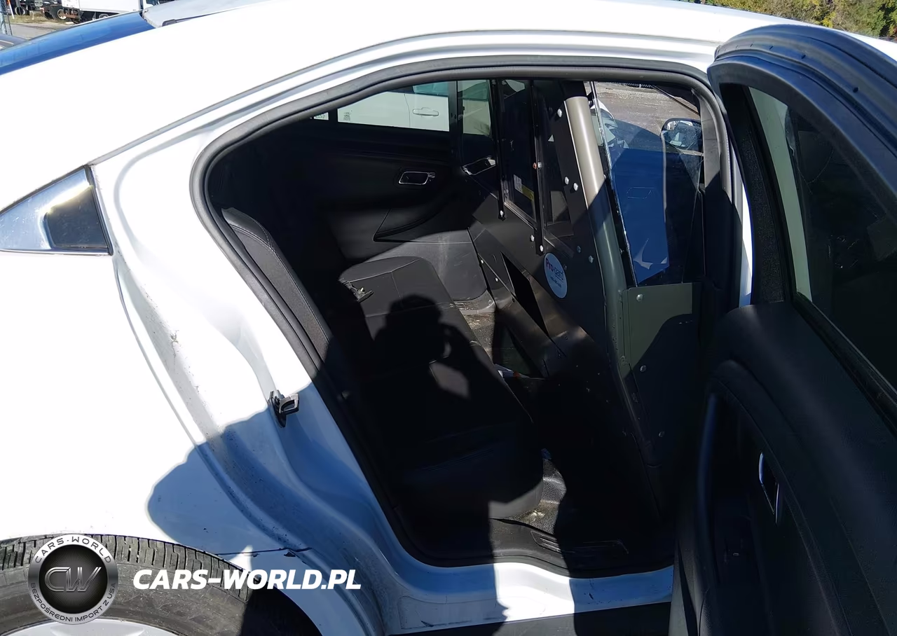 2015 Ford Police Interceptor VIN:1FAHP2L86FG149367 - 8