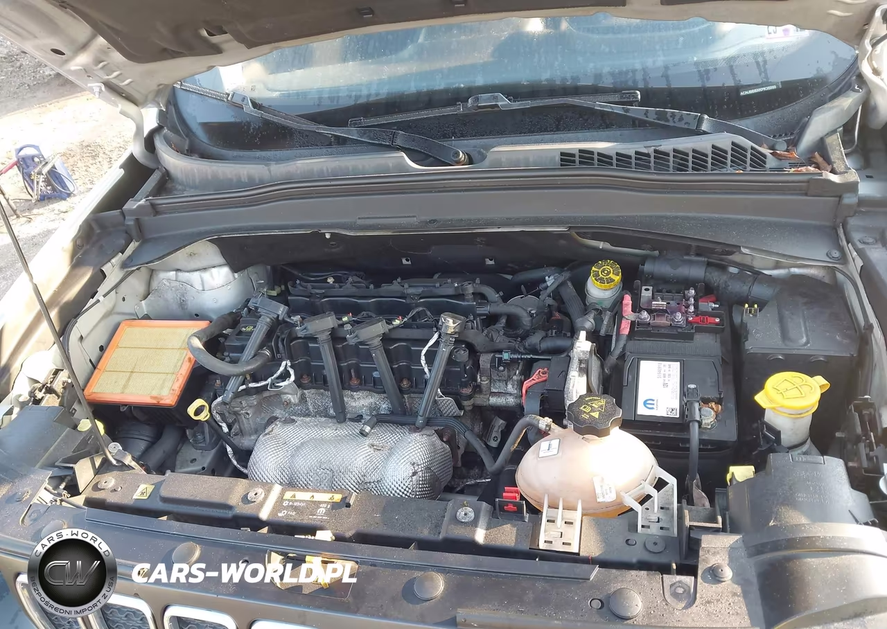 2019 Jeep Renegade Latitude 4X4 VIN:ZACNJBBBXKPK36999 - 10