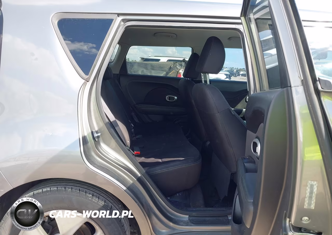 2015 Kia Soul VIN:KNDJN2A20F7163281 - 8