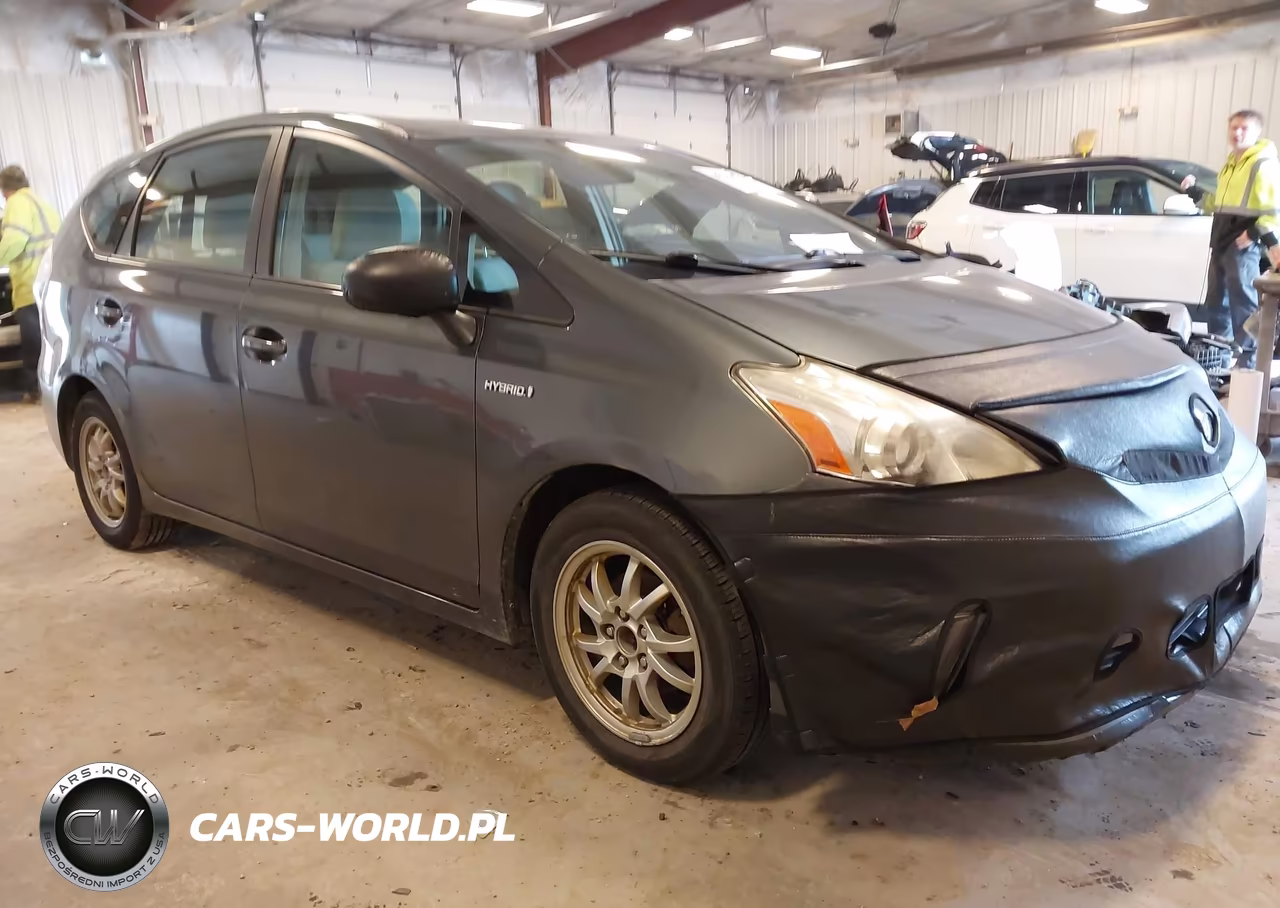 2012 Toyota Prius V Three
