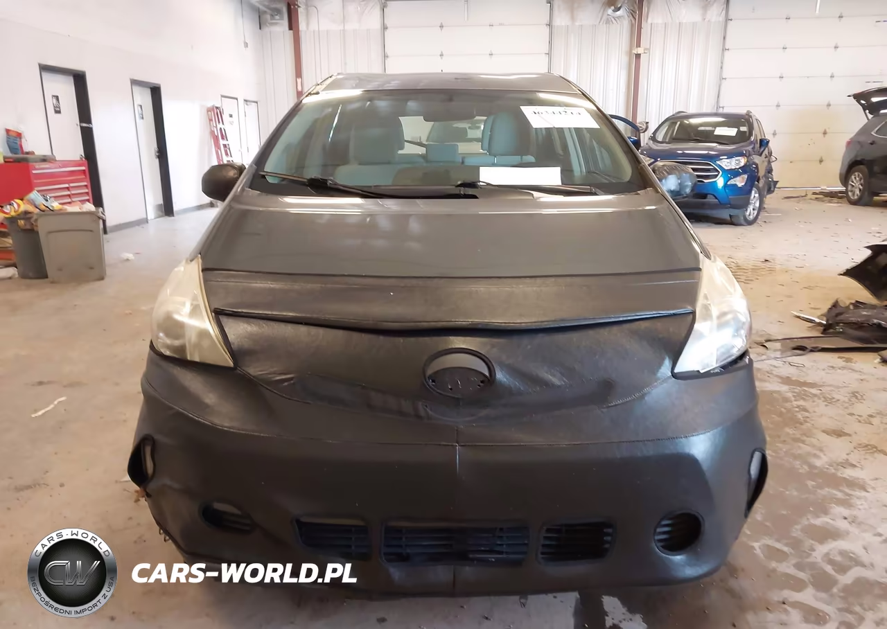 2012 Toyota Prius V Three VIN:JTDZN3EU2C3019898 - 12