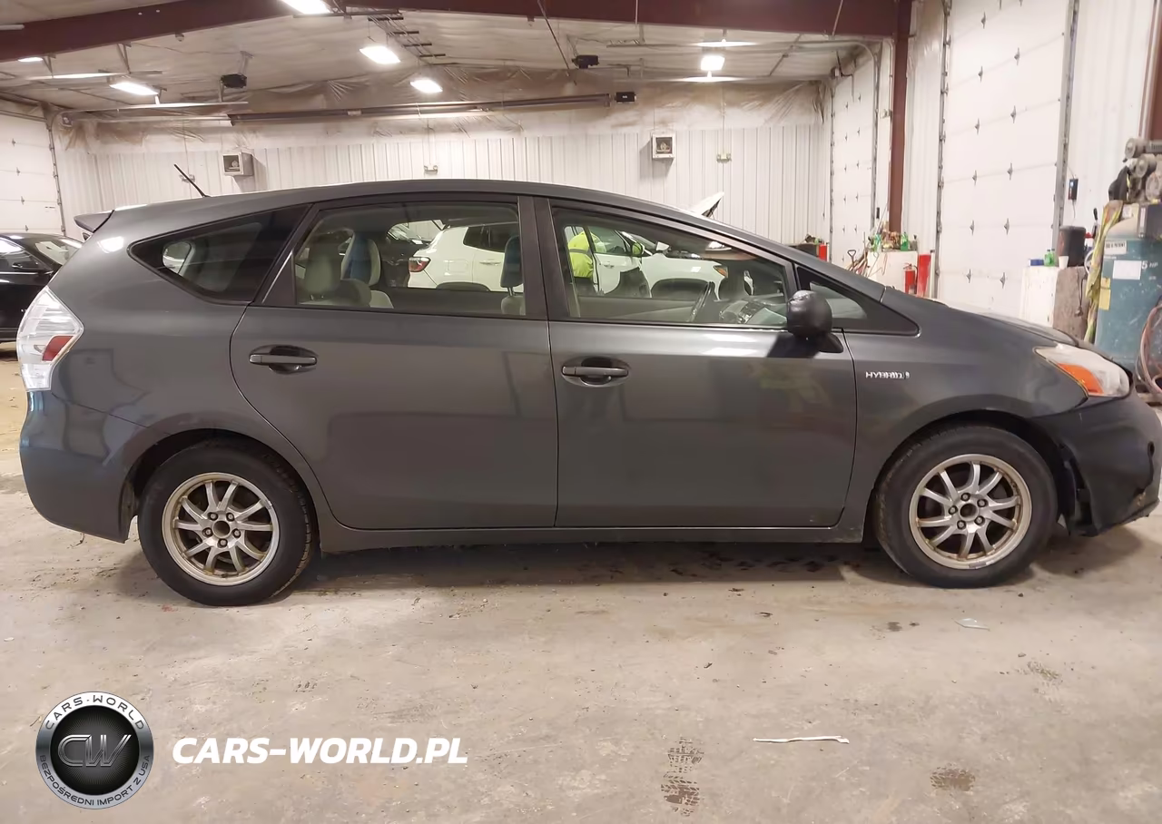 2012 Toyota Prius V Three VIN:JTDZN3EU2C3019898 - 13