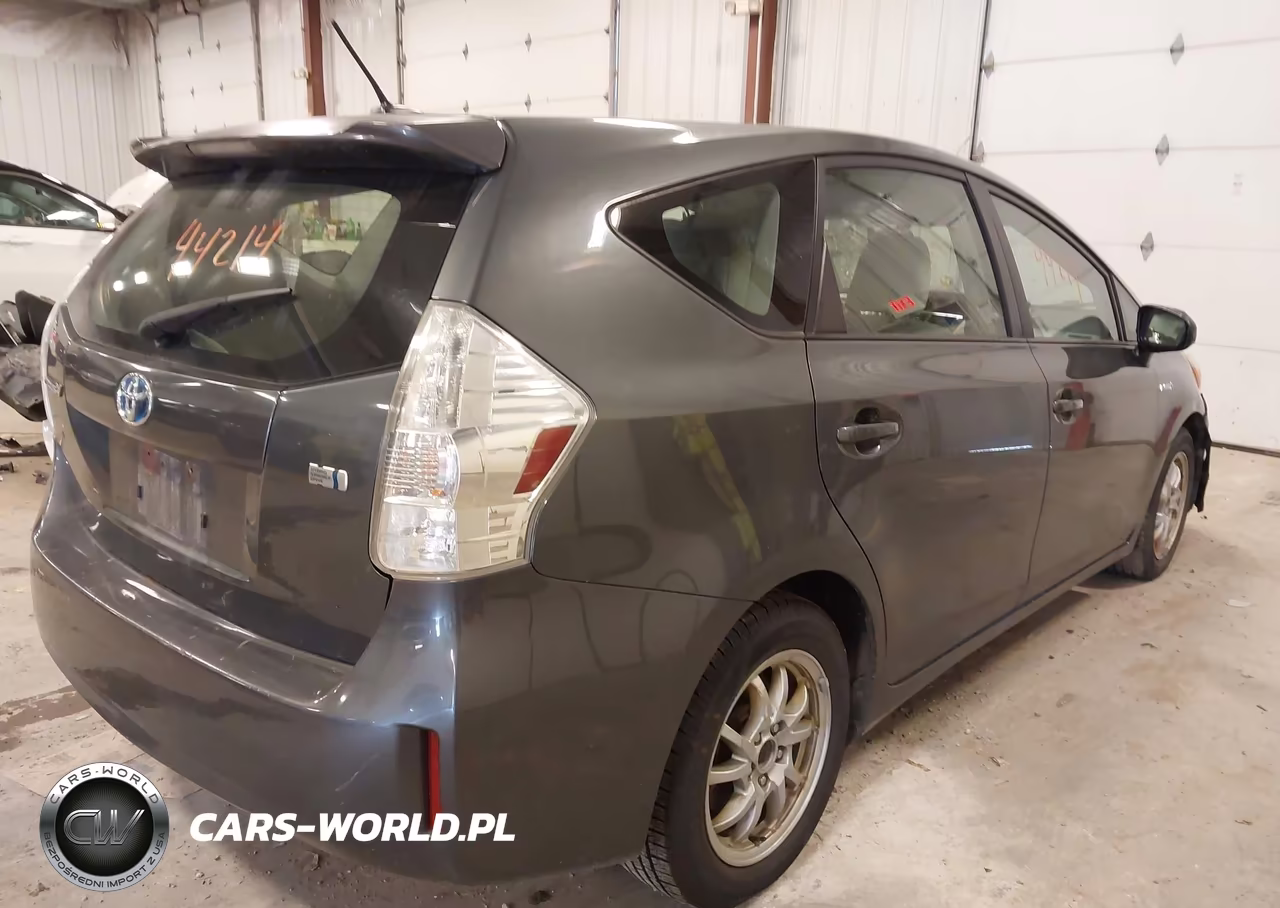 2012 Toyota Prius V Three VIN:JTDZN3EU2C3019898 - 4