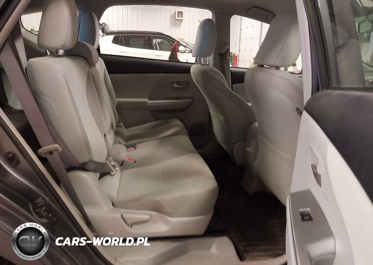 2012 Toyota Prius V Three VIN:JTDZN3EU2C3019898 - 8