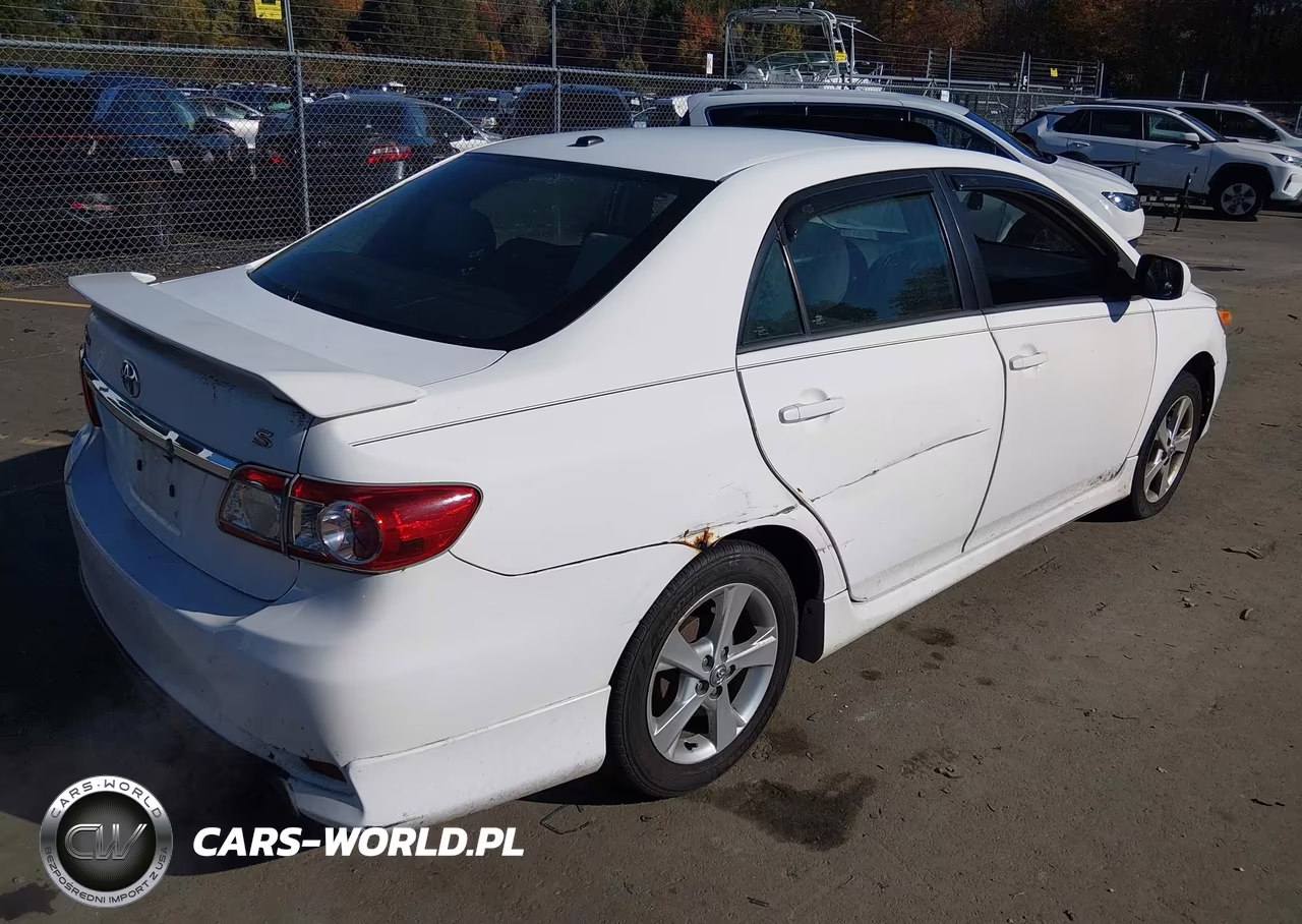 2012 Toyota Corolla S VIN:2T1BU4EE8CC780235 - 4