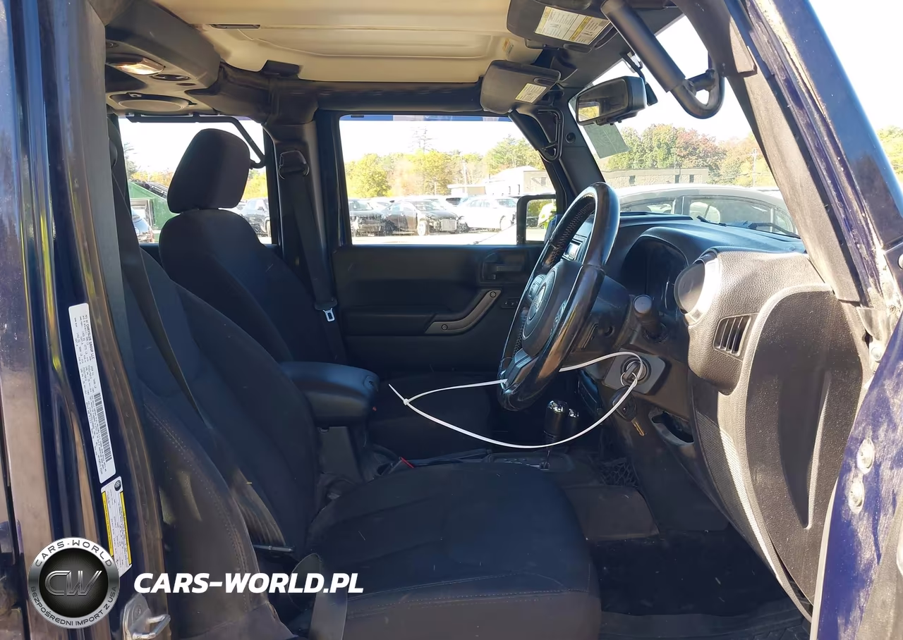 2013 Jeep Wrangler Unlimited Sport Rhd VIN:1C4BJWKG5DL635092 - 5
