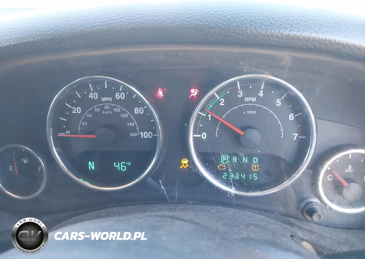2013 Jeep Wrangler Unlimited Sport Rhd VIN:1C4BJWKG5DL635092 - 7