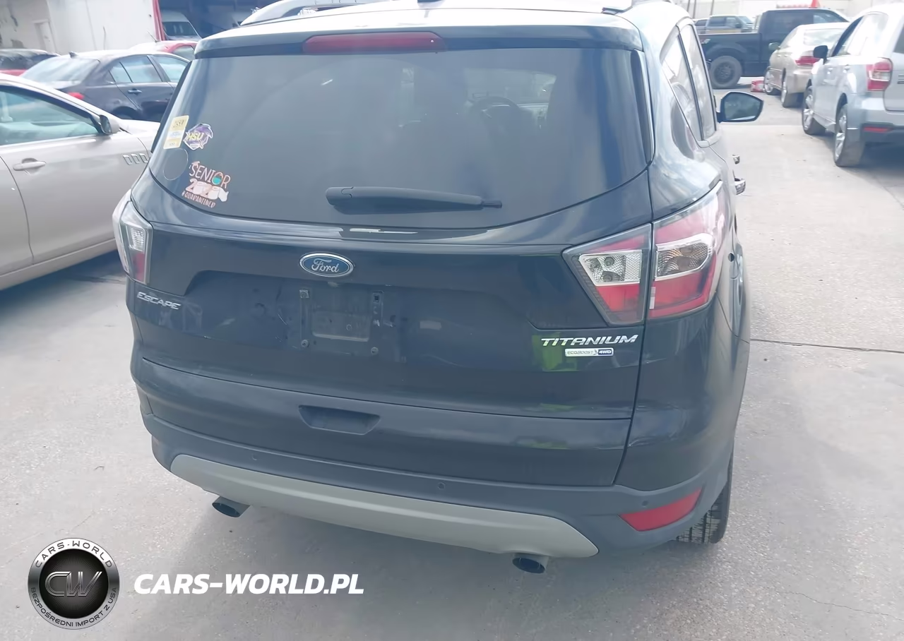 2017 Ford Escape Titanium VIN:1FMCU9JD2HUA00248 - 16