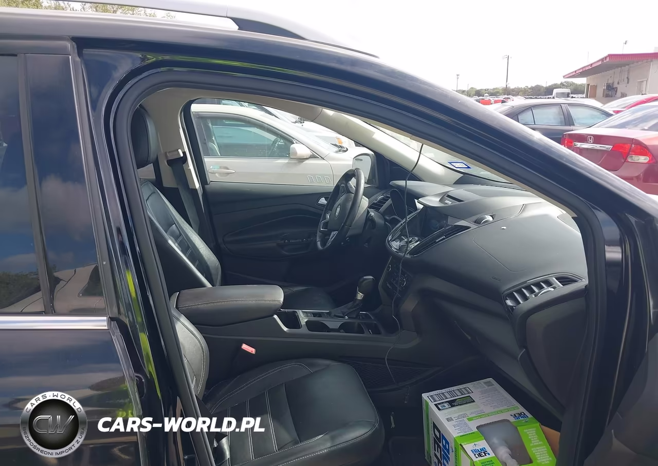 2017 Ford Escape Titanium VIN:1FMCU9JD2HUA00248 - 5