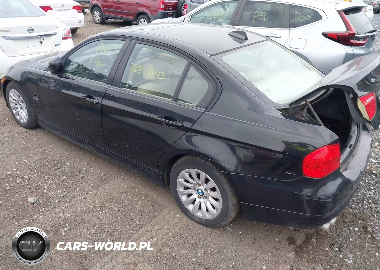 2009 BMW 328I xDrive VIN:WBAPK53539A512403 - 3