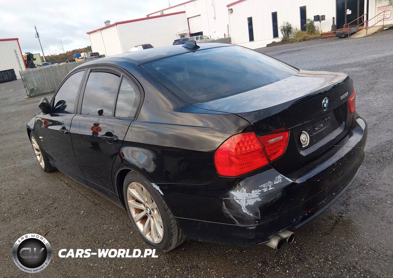 2011 BMW 328I xDrive VIN:WBAPK7C56BA972205 - 3