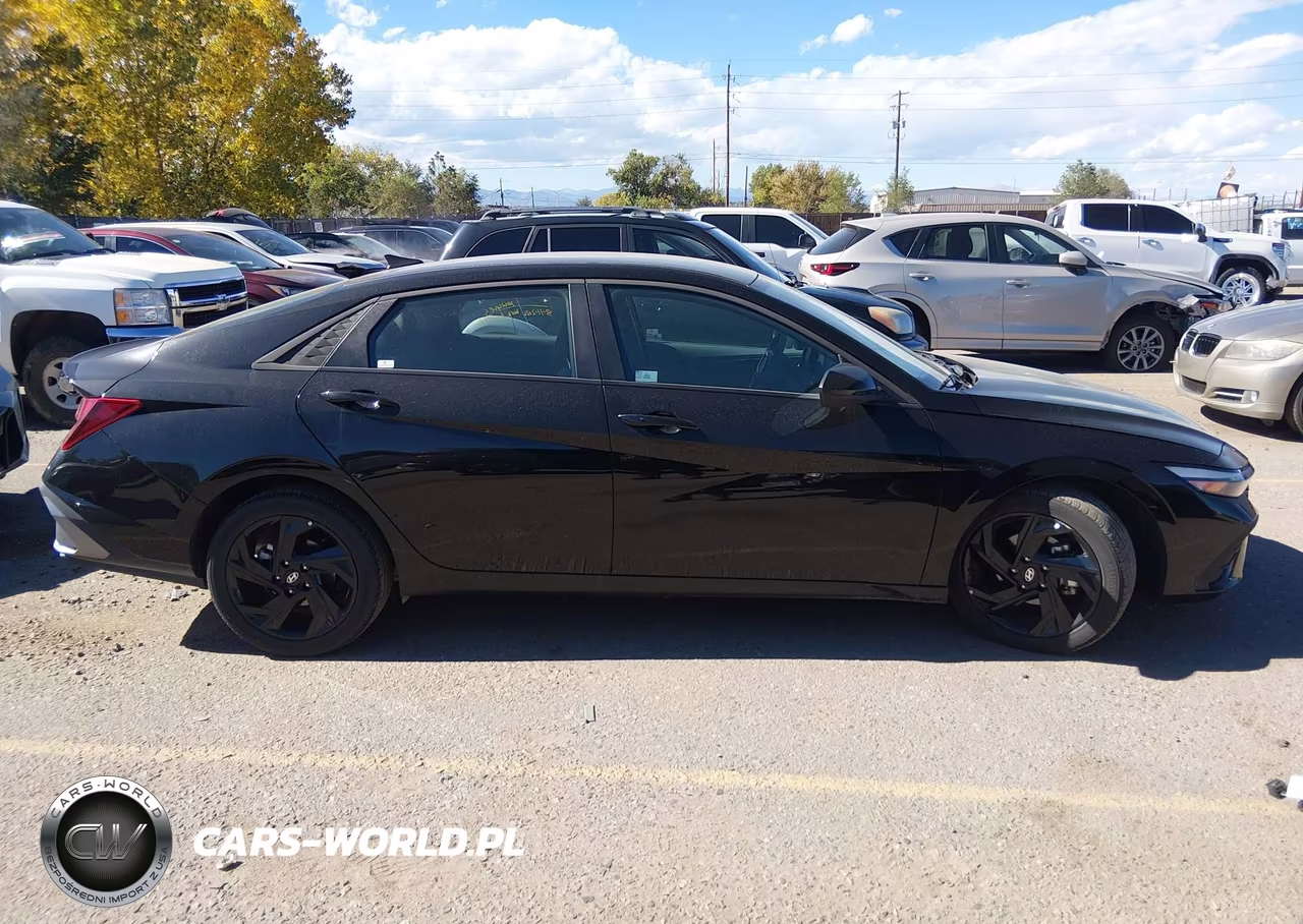 2026 Hyundai Elantra Sel Sport VIN:KMHLM4DG1TU128871 - 13