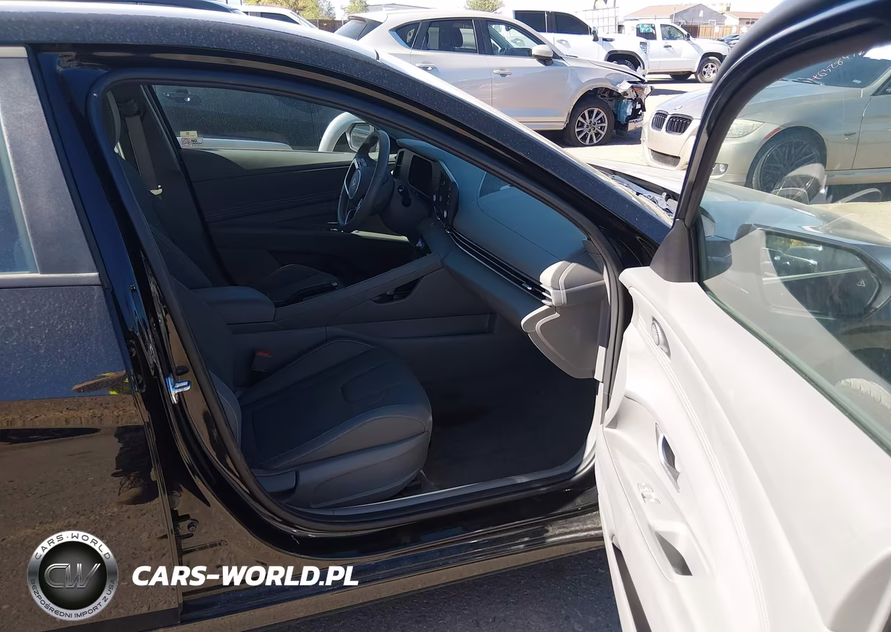 2026 Hyundai Elantra Sel Sport VIN:KMHLM4DG1TU128871 - 5