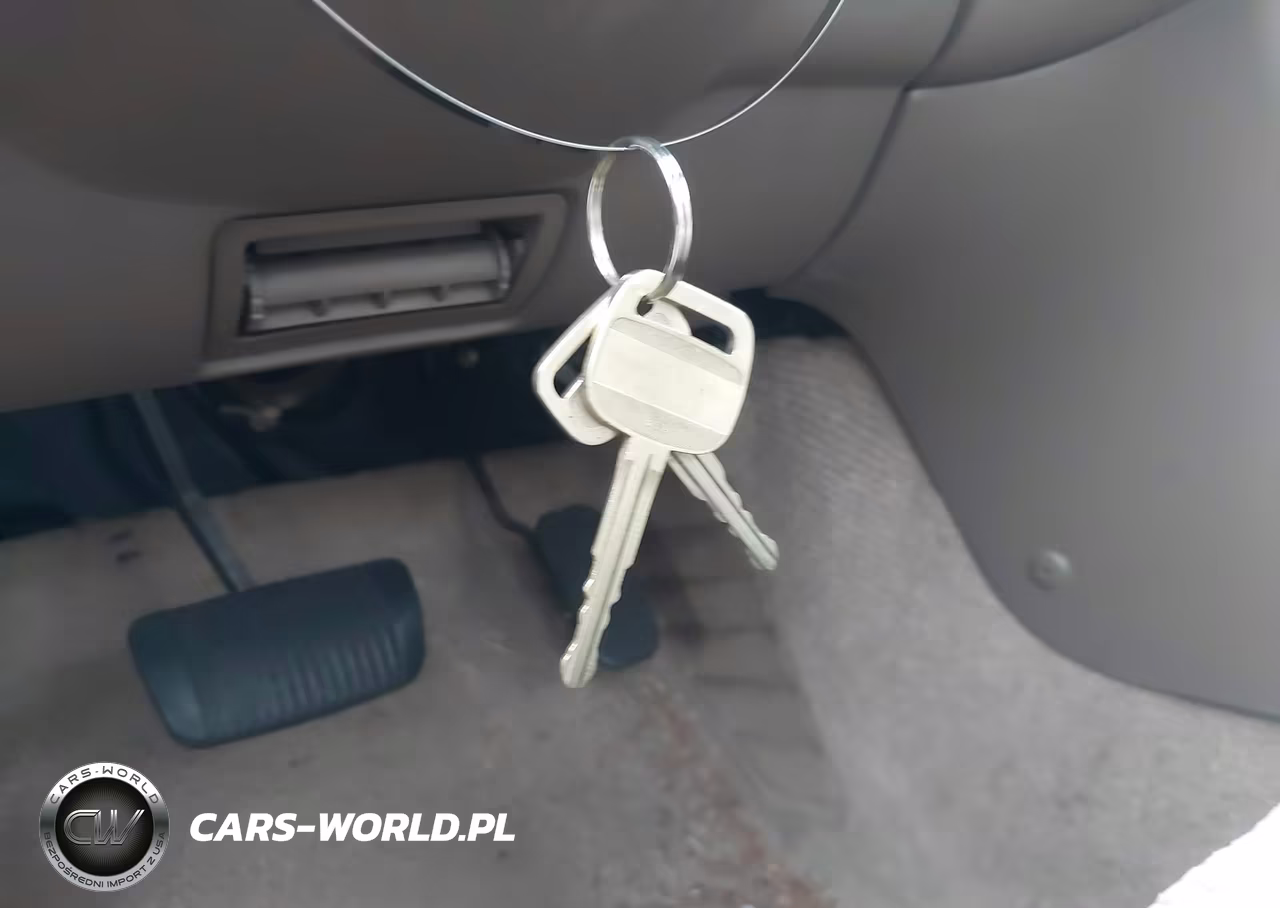 1996 Toyota Camry Dx-Le-Xle VIN:4T1BG12K5TU661685 - 11