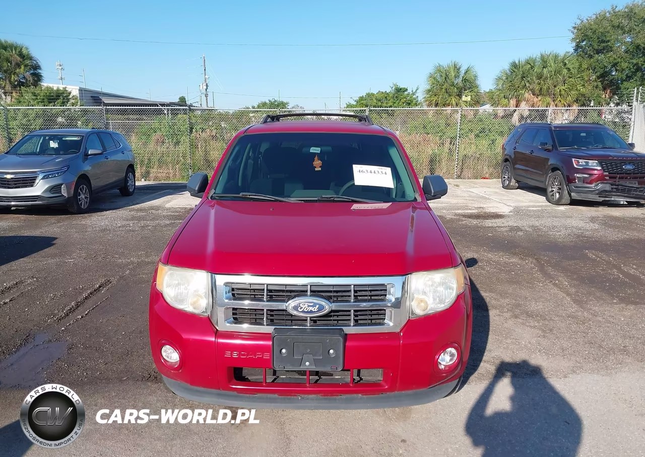 2011 Ford Escape Xls VIN:1FMCU9C7XBKA78111 - 6