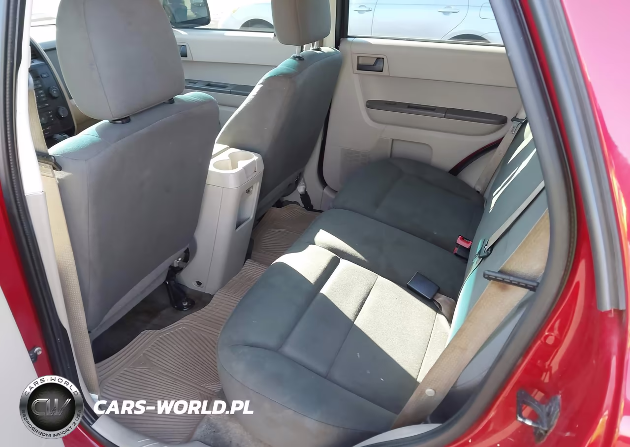 2011 Ford Escape Xls VIN:1FMCU9C7XBKA78111 - 8