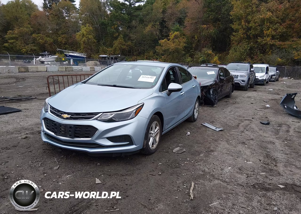 2018 Chevrolet Cruze Lt Auto VIN:1G1BE5SM1J7121175 - 2