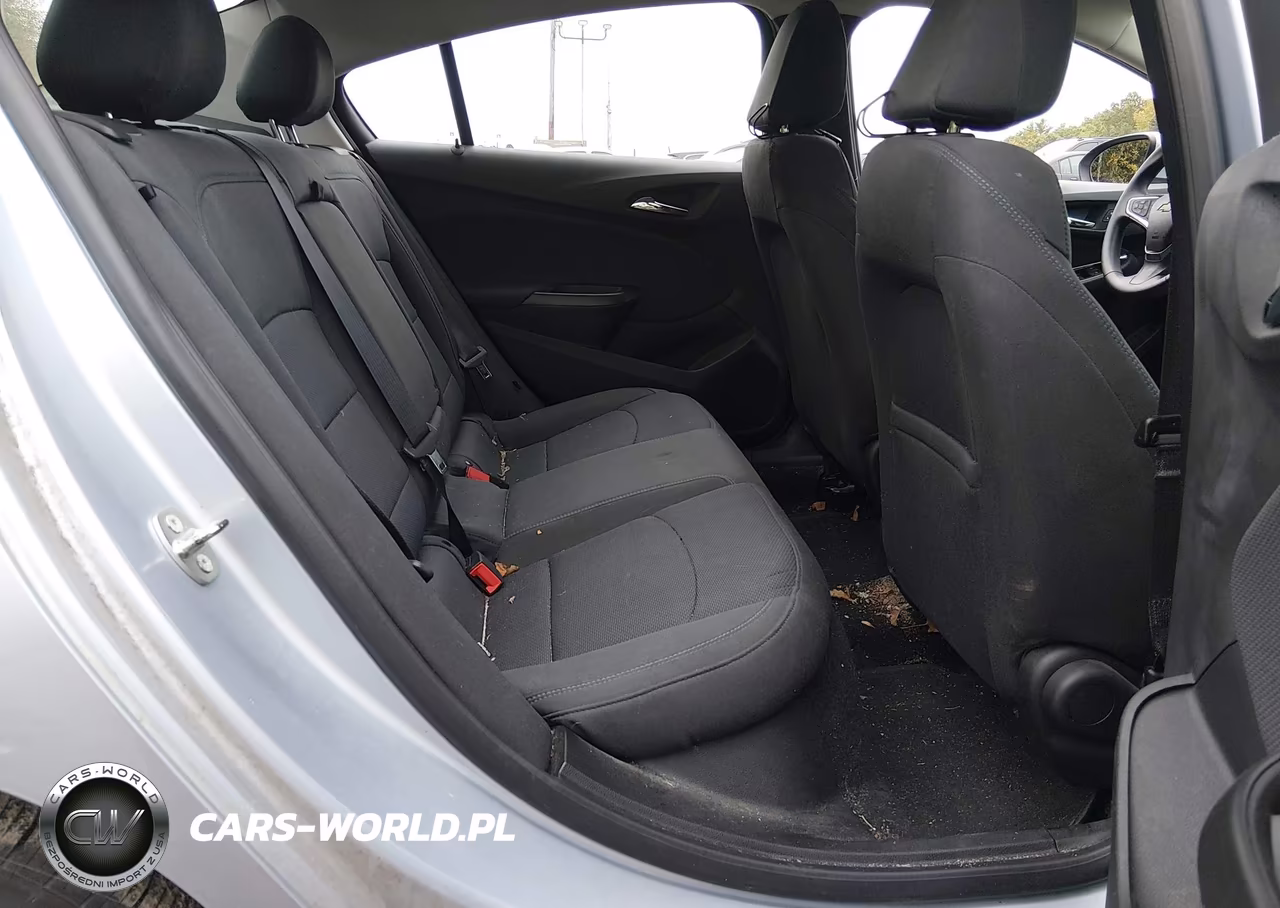 2018 Chevrolet Cruze Lt Auto VIN:1G1BE5SM1J7121175 - 8