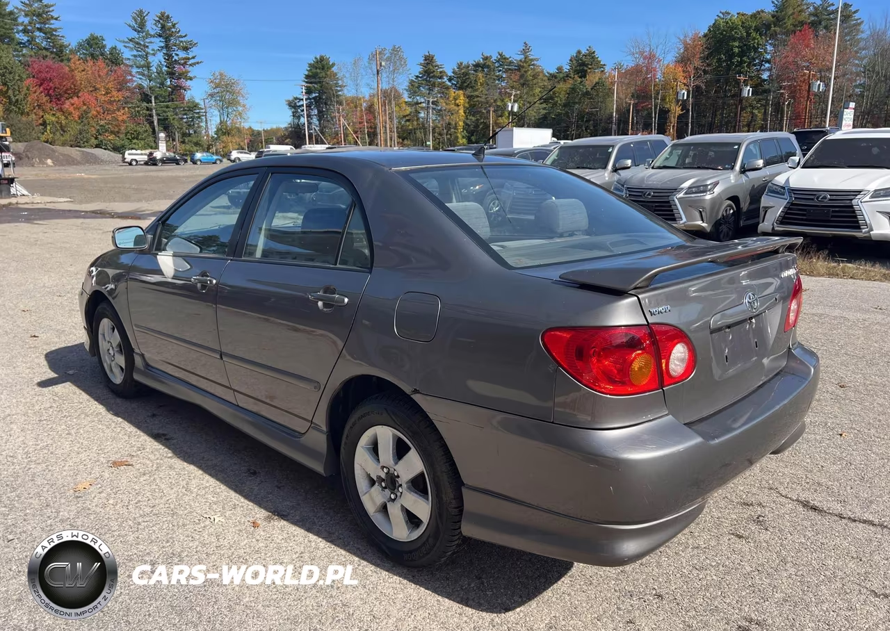 2004 Toyota Corolla S VIN:2T1BR32E84C221995 - 3
