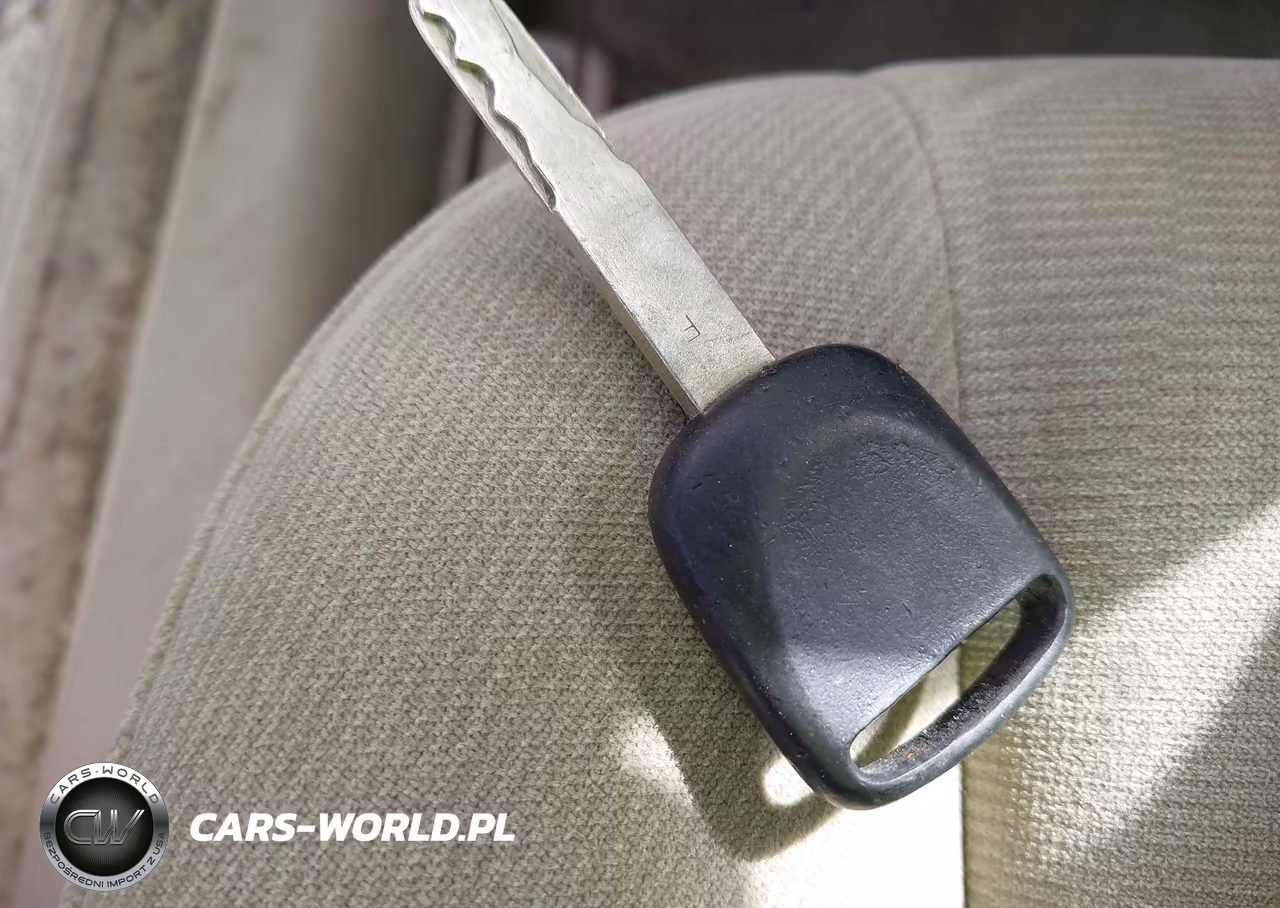 2004 Honda Civic Lx VIN:2HGES16594H512383 - 11