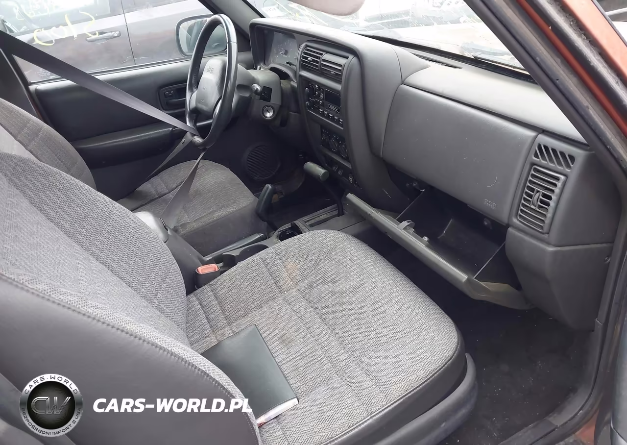 2001 Jeep Cherokee Sport VIN:1J4FF48S71L619467 - 5