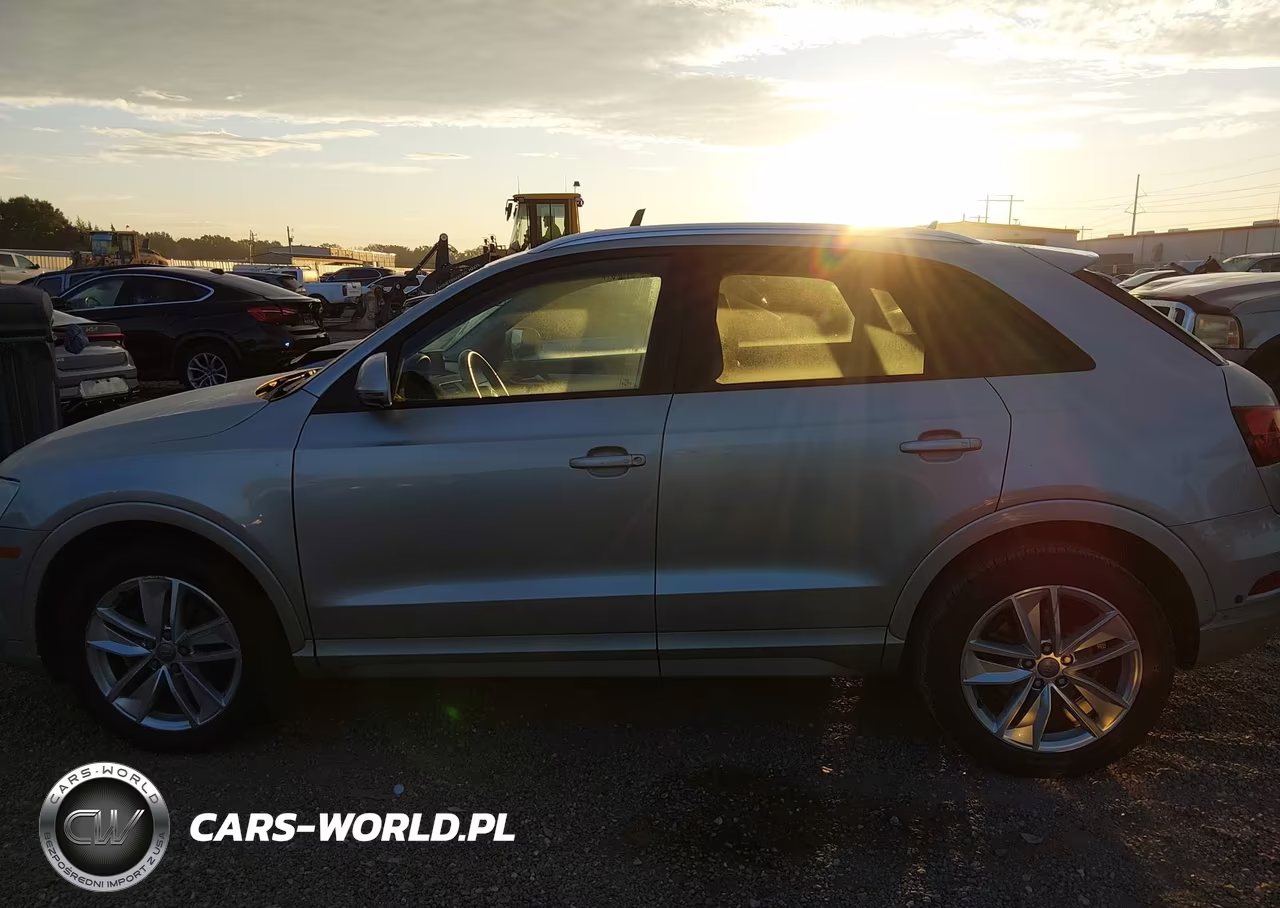 2017 Audi Q3 2.0T Premium VIN:WA1BCCFS9HR015950 - 14