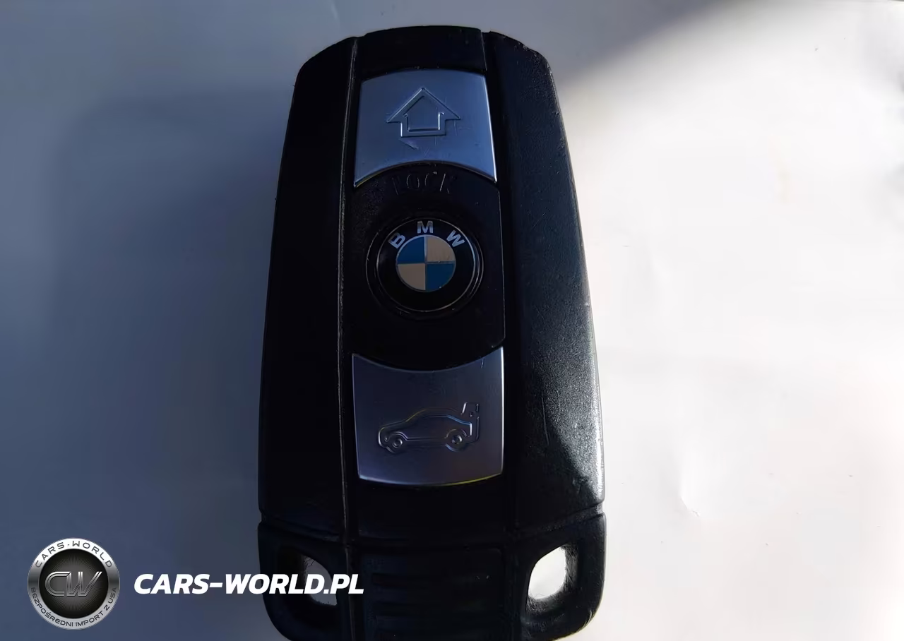 2010 BMW 328I xDrive VIN:WBAPK5C58AA651799 - 11