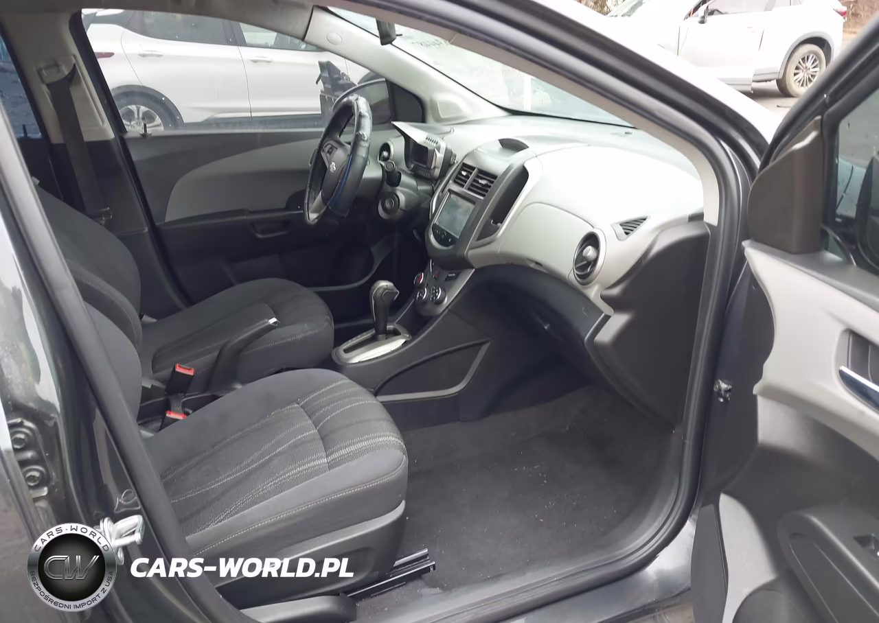 2016 Chevrolet Sonic Lt Auto VIN:1G1JC5SB3G4182313 - 5