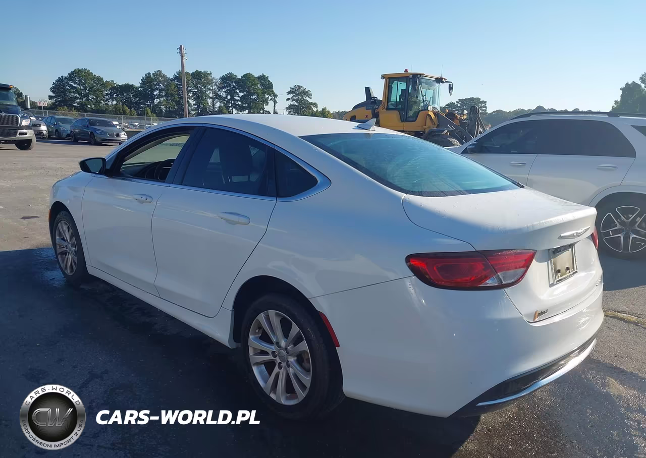 2015 Chrysler 200 Limited VIN:1C3CCCAB6FN647332 - 3
