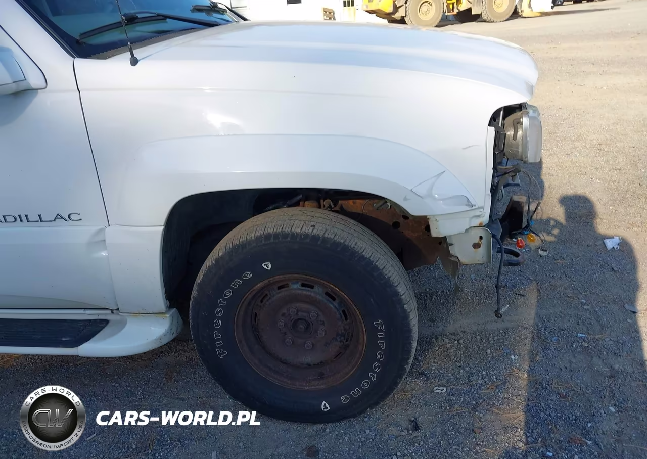 2000 Cadillac Escalade Standard VIN:1GYEK63R1YR172522 - 14