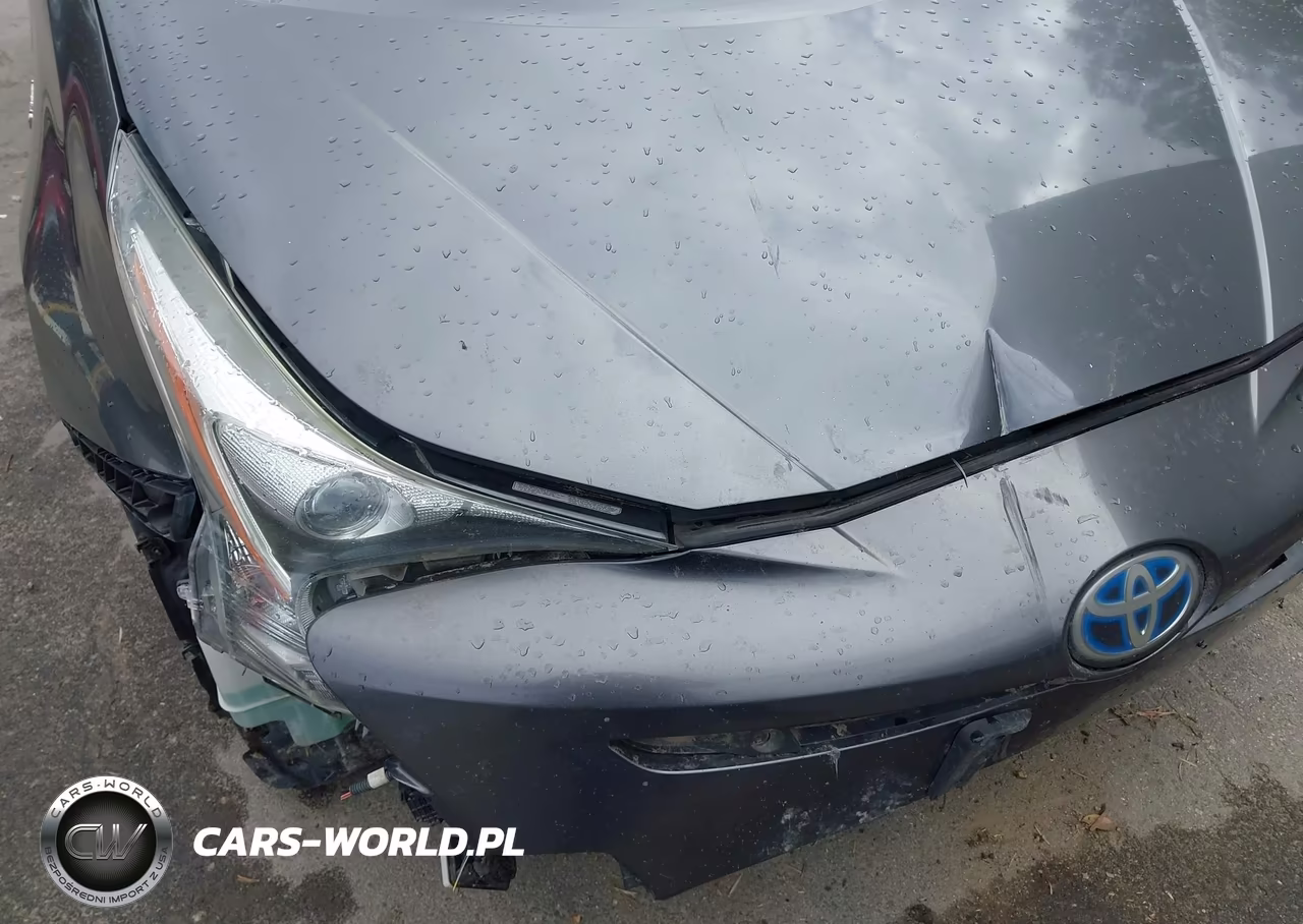 2018 Toyota Prius Two VIN:JTDKBRFU5J3067307 - 20