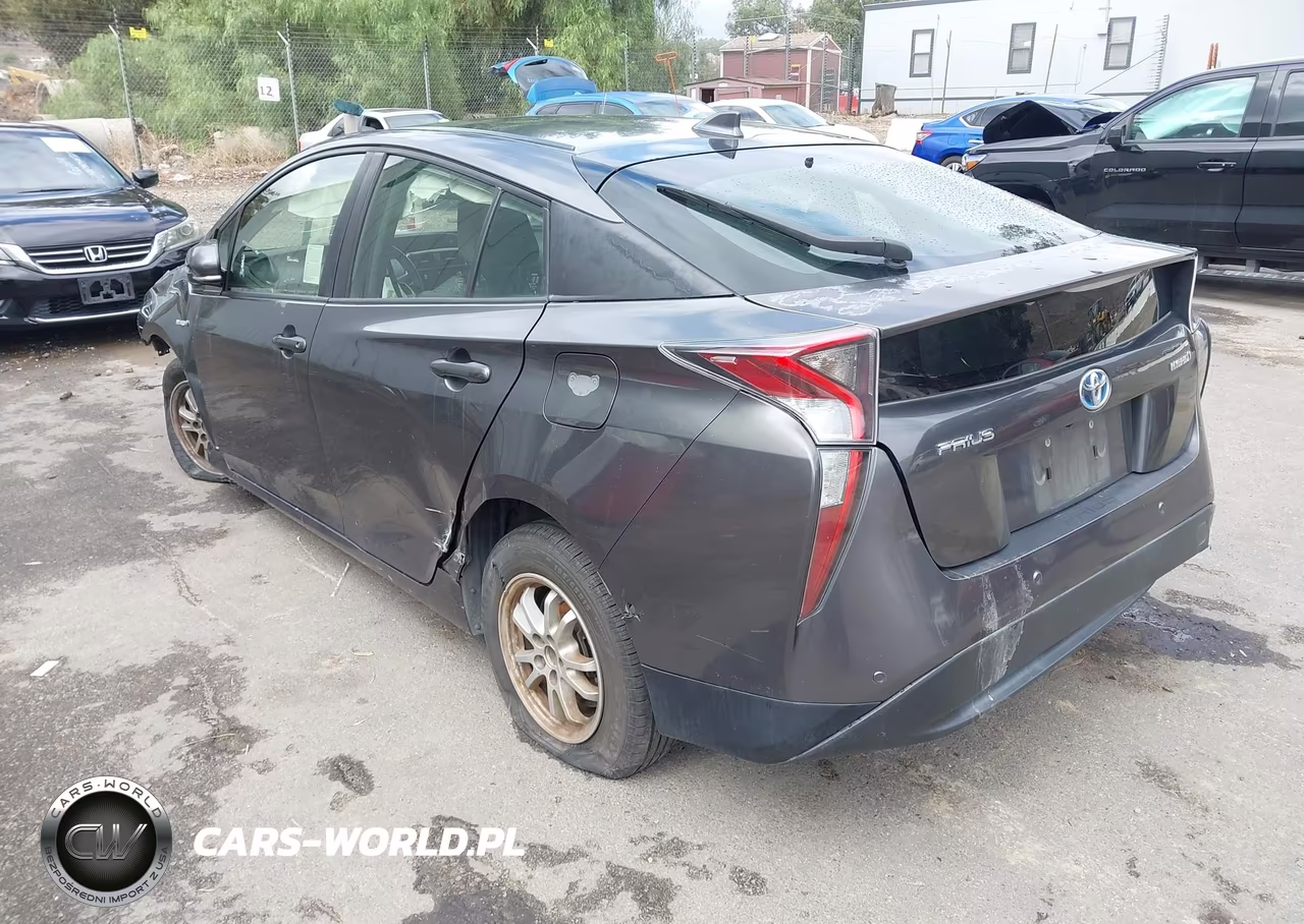 2018 Toyota Prius Two VIN:JTDKBRFU5J3067307 - 3