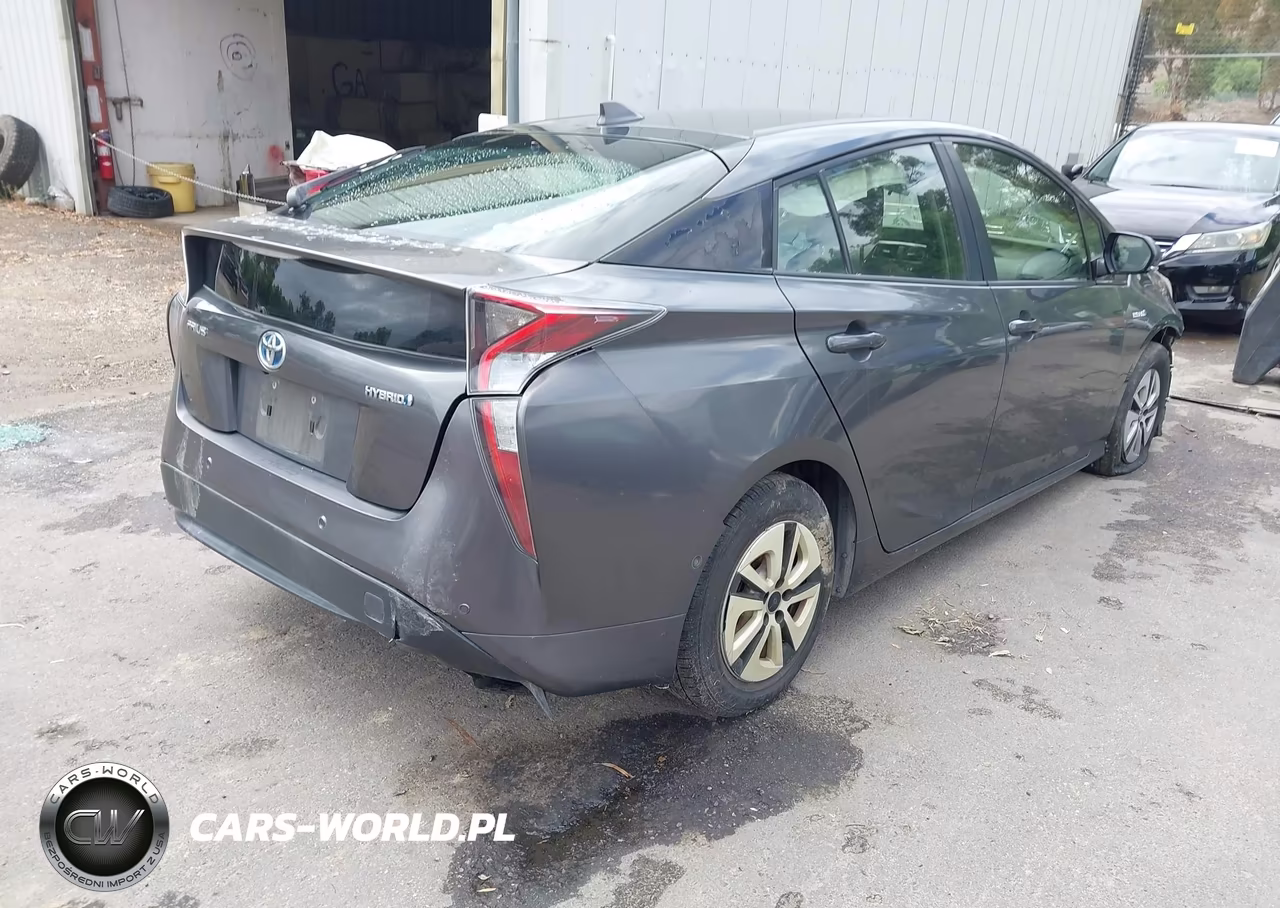 2018 Toyota Prius Two VIN:JTDKBRFU5J3067307 - 4