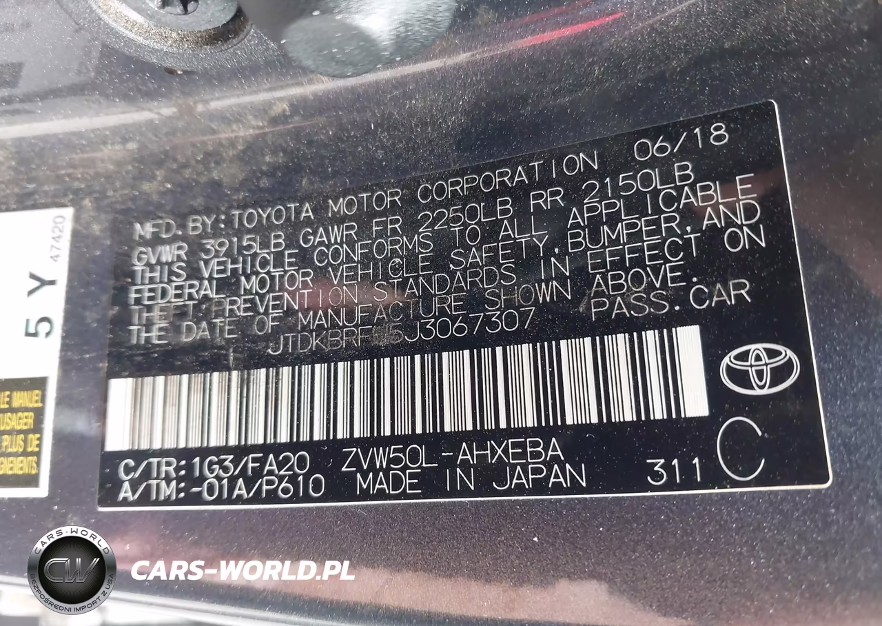 2018 Toyota Prius Two VIN:JTDKBRFU5J3067307 - 9