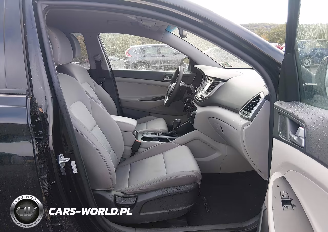 2016 Hyundai Tucson Se VIN:KM8J3CA42GU168767 - 5