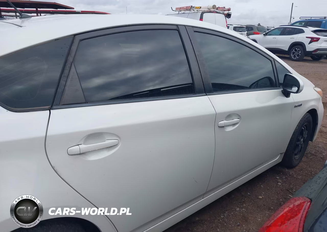 2012 Toyota Prius Two VIN:JTDKN3DU0C5460582 - 13