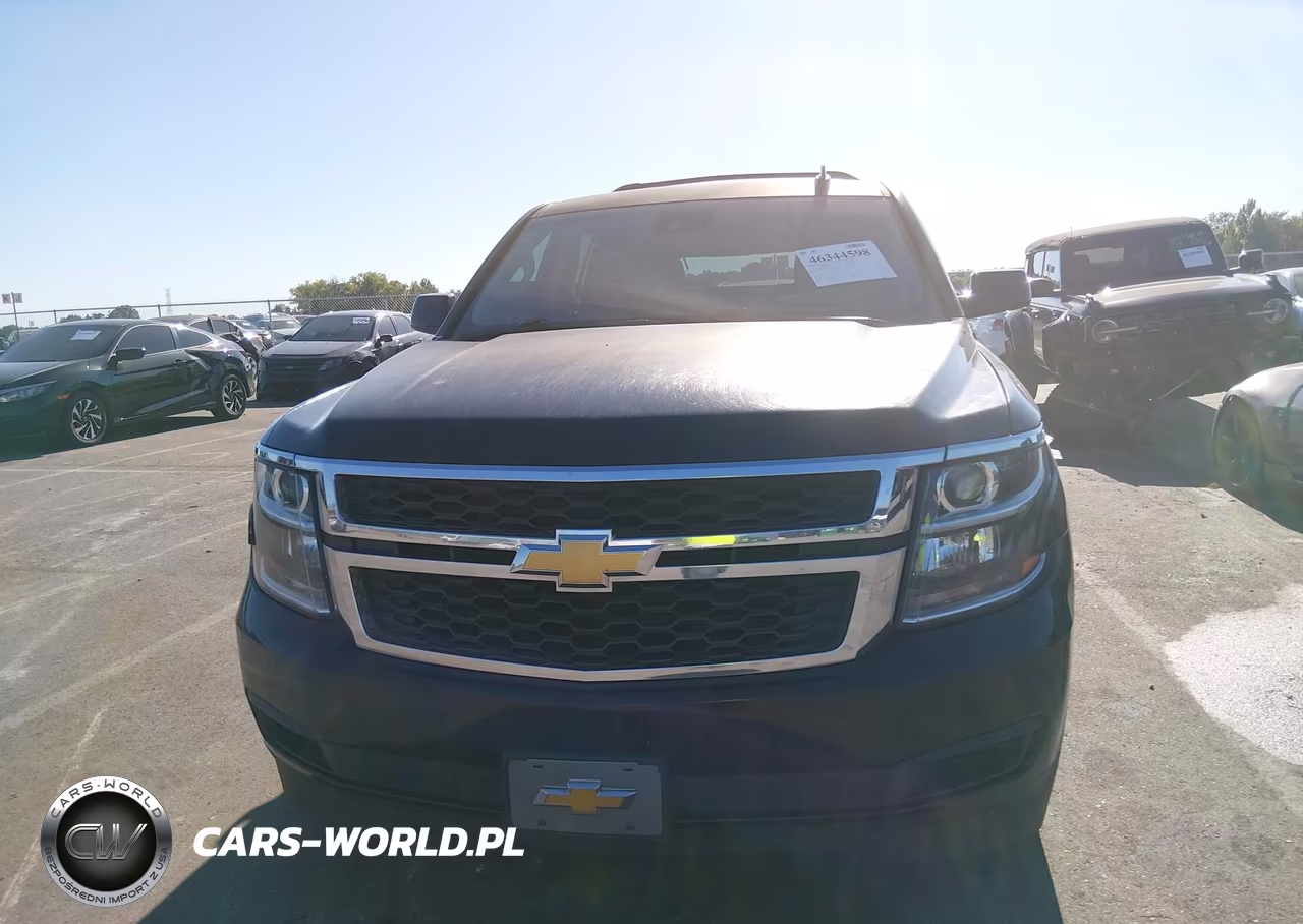 2017 Chevrolet Tahoe Ls VIN:1GNSCAKC6HR371059 - 12