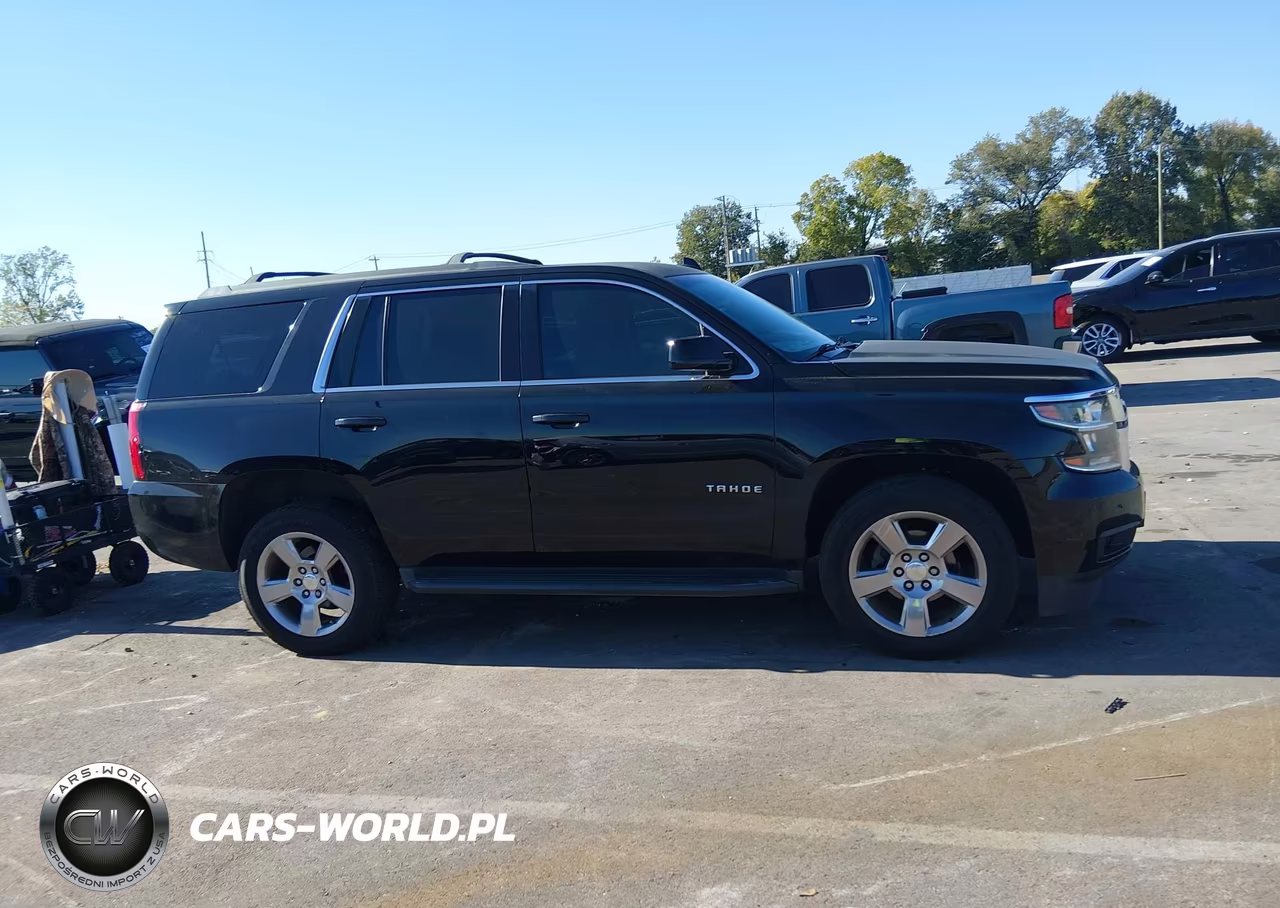 2017 Chevrolet Tahoe Ls VIN:1GNSCAKC6HR371059 - 13