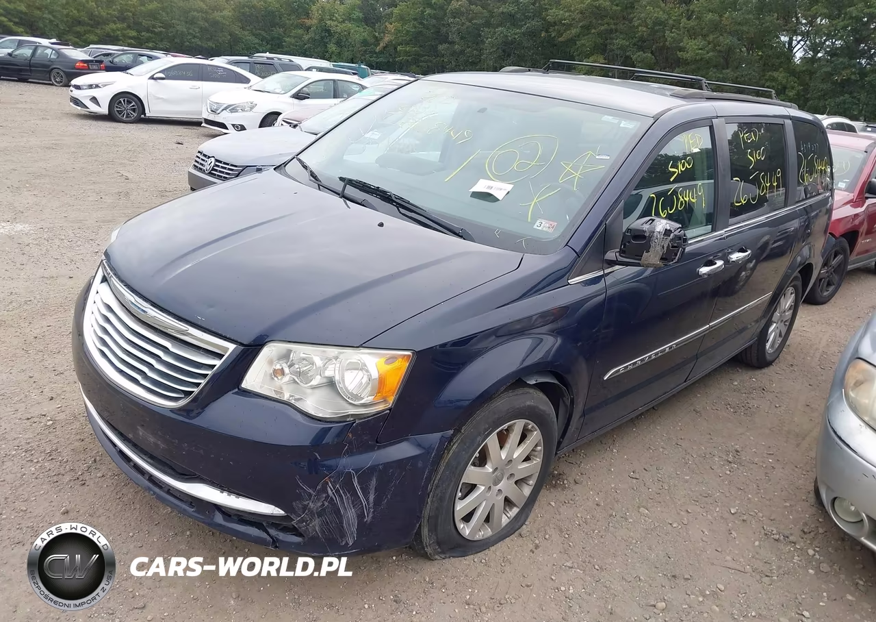 2015 Chrysler Town & Country Touring VIN:2C4RC1BG0FR717656 - 2