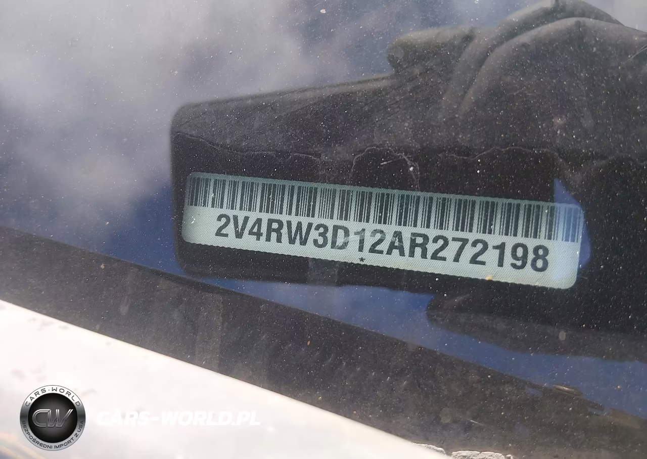 2010 Volkswagen Routan Se VIN:2V4RW3D12AR272198 - 11