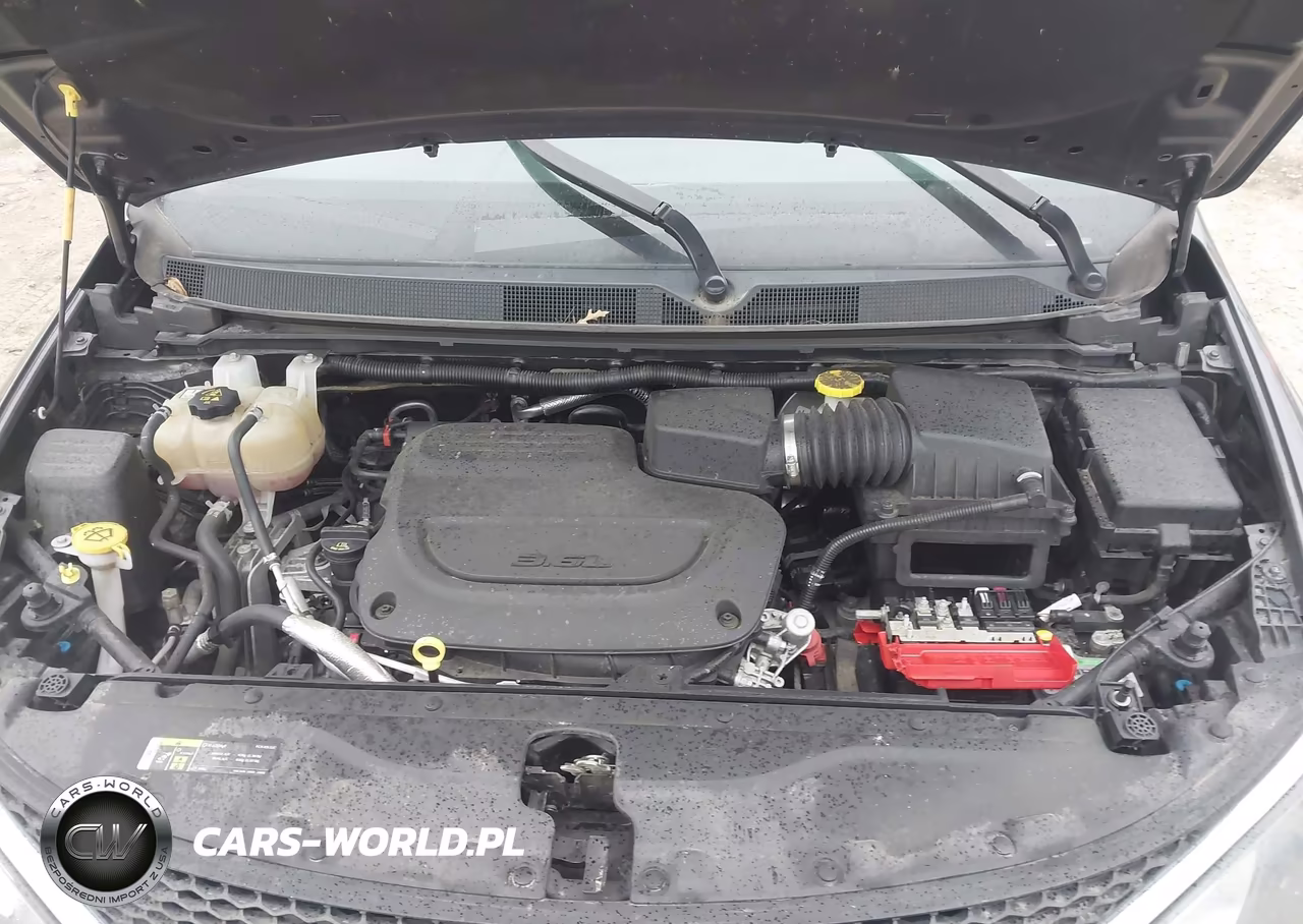 2019 Chrysler Pacifica Touring L VIN:2C4RC1BG2KR628004 - 10